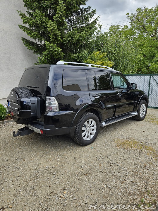 Mitsubishi Pajero  2008