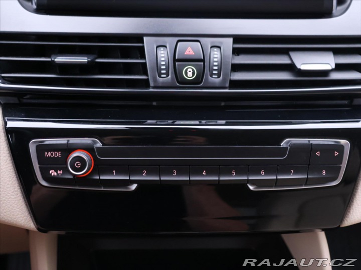 BMW 2 1,5 218i 100kW Advantage 2016