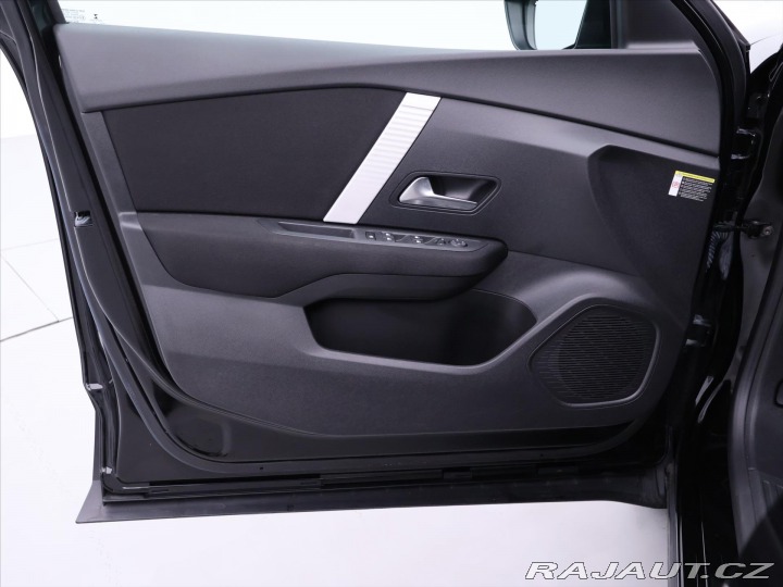 Citroën C4 1,2 PT 75 kW Kamera 1.Maj 2022