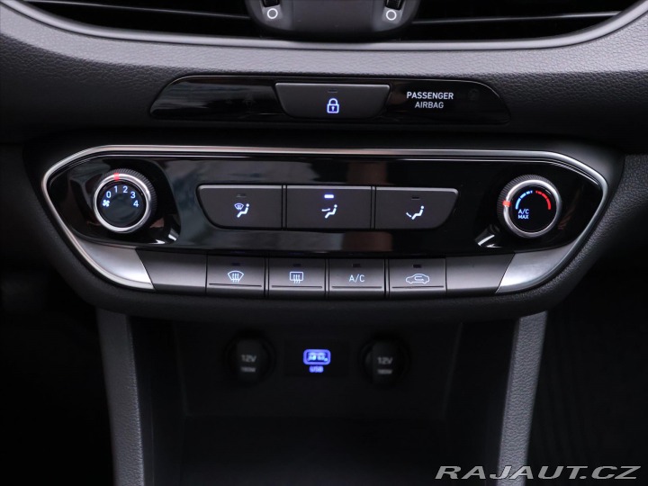 Hyundai i30 1,5 i 80kW Comfort CZ 1.M 2021