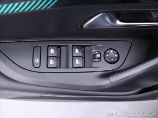 Peugeot 2008 1,2 PT Allure LED 1.Maj D 2021