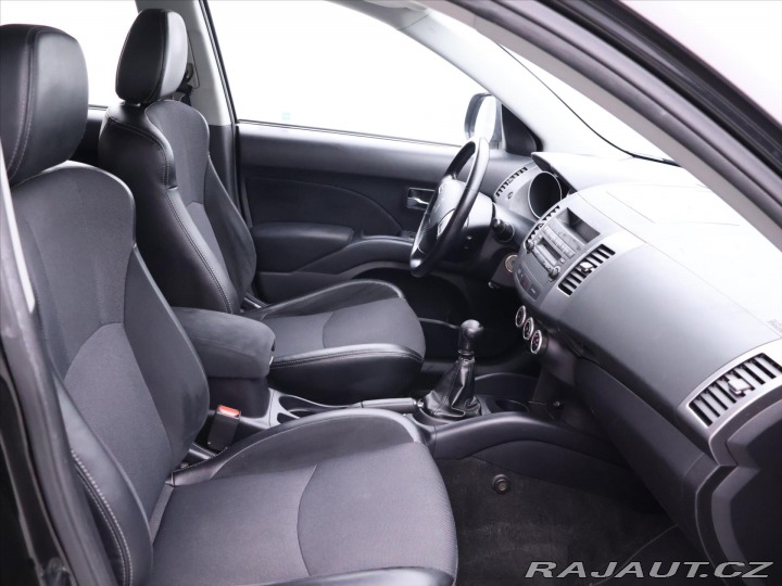 Peugeot 4007 2,2 HDi 4x4 7-Míst Aut.kl 2008
