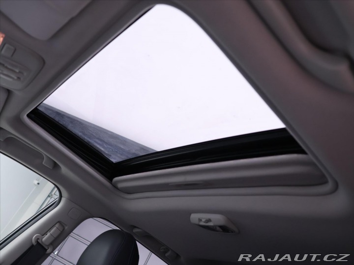 Subaru Levorg 1,6 CVT 125kW Aut.klima 2015