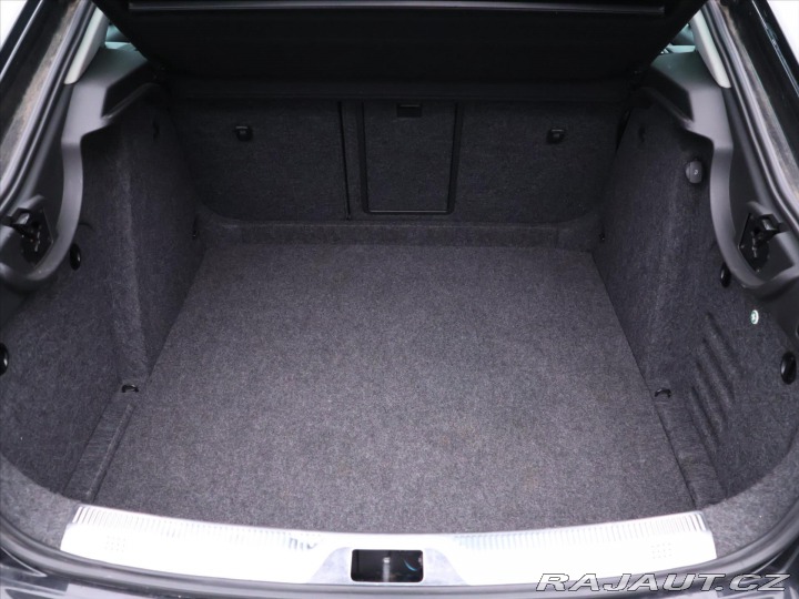 Škoda Superb 2,0 TDI DSG Elegance Kůže 2009