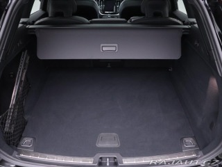 Volvo XC60 2,0 184kw CZ 1 Maj Pano 2024