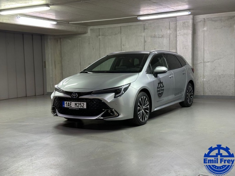Toyota Corolla Style 1.8 Hybrid e-CVT  T