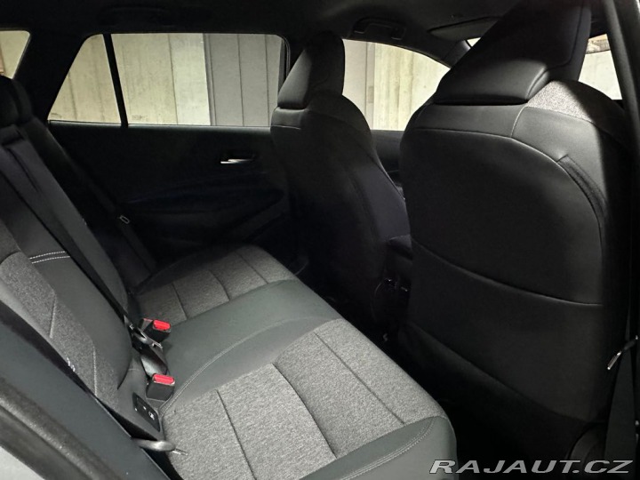 Toyota Corolla Style 1.8 Hybrid e-CVT T 2024