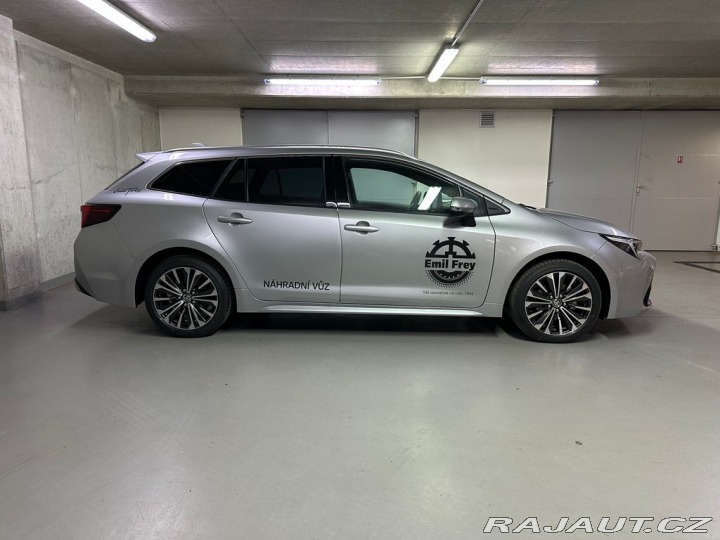 Toyota Corolla Style 1.8 Hybrid e-CVT T 2024