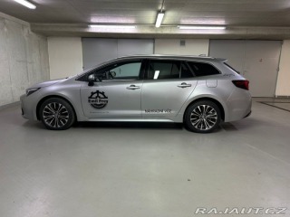 Toyota Corolla Style 1.8 Hybrid e-CVT  T 2024