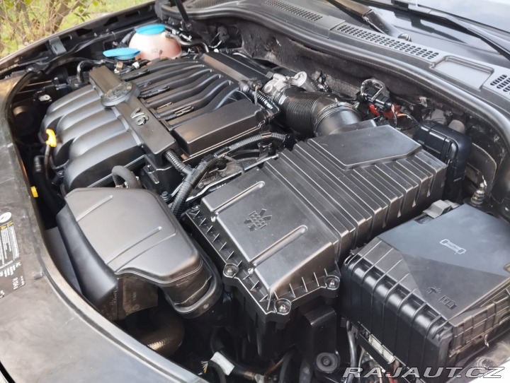 Škoda Superb 3.6 V6 DSG 4x4 Exclusive 2011