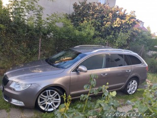 Škoda Superb 3.6 V6 DSG 4x4 Exclusive 2011