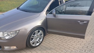 Škoda Superb 3.6 V6 DSG 4x4 Exclusive 2011