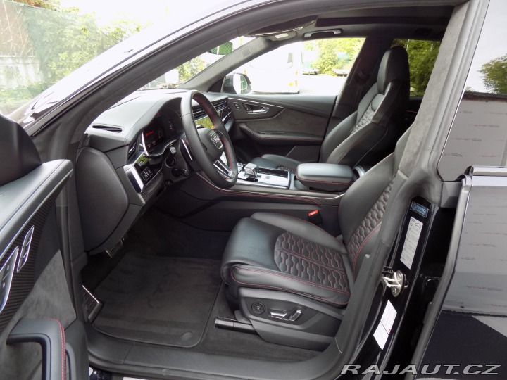 Audi RS Q8 4.0TFSi/Matrix/PANO/1.Maj 2021