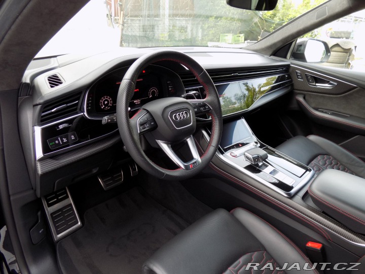 Audi RS Q8 4.0TFSi/Matrix/PANO/1.Maj 2021