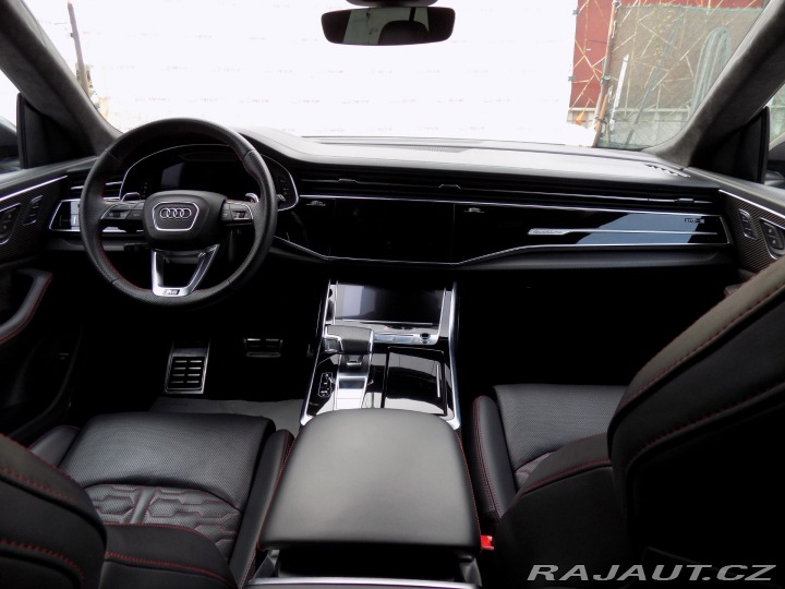Audi RS Q8 4.0TFSi/Matrix/PANO/1.Maj 2021