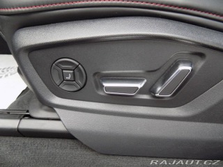 Audi RS Q8 4.0TFSi/Matrix/PANO/1.Maj 2021