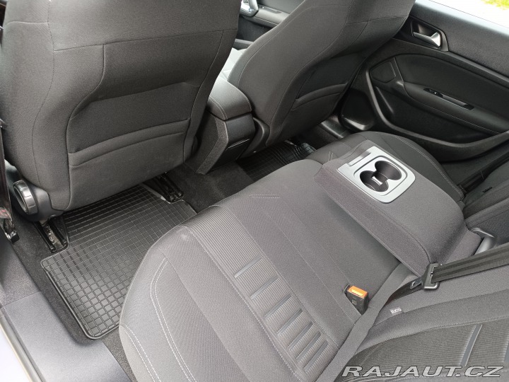 Peugeot 308  2014
