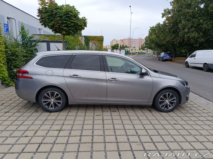 Peugeot 308  2014