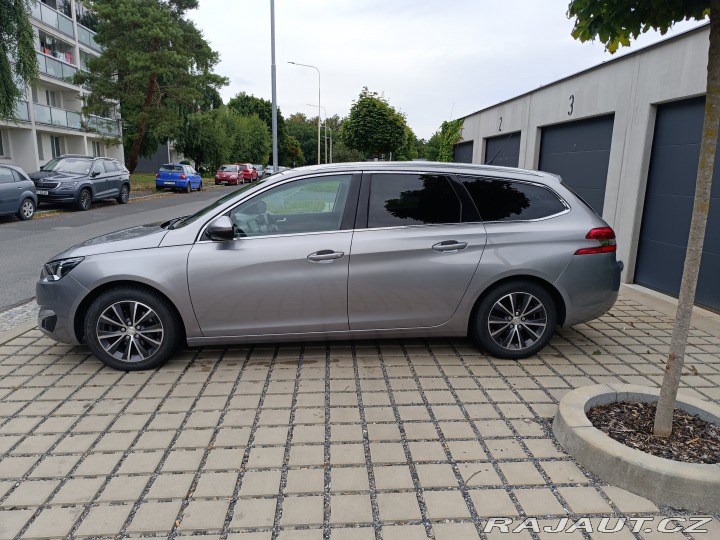 Peugeot 308  2014