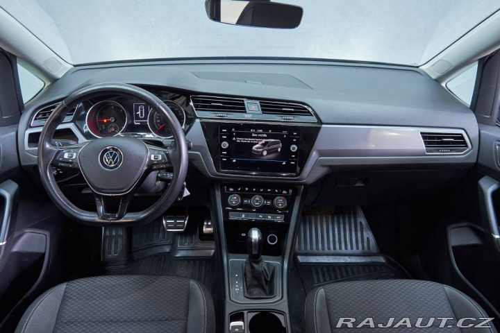 Volkswagen Touran 2.0 TDI SCR 150k Highlin 2022