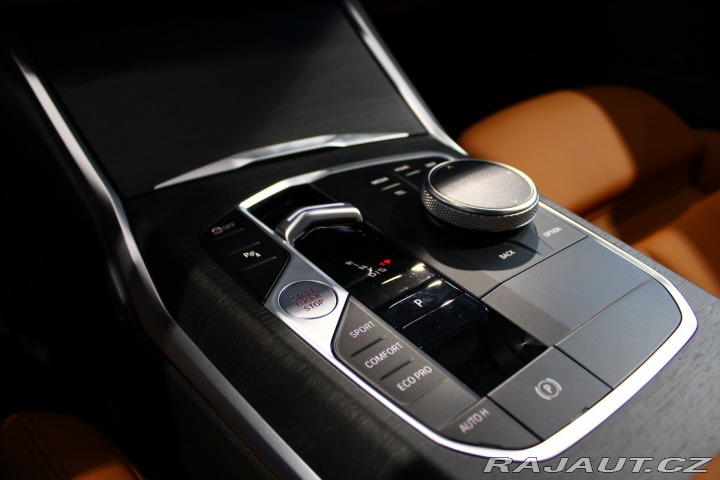 BMW 3 320d xDrive M Sport DAPro 2024