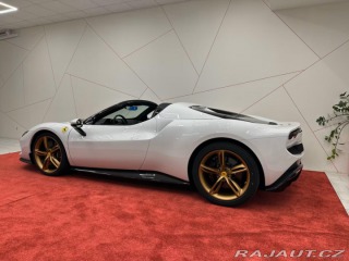 Ferrari 296 GTS 2025