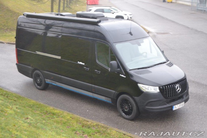 Mercedes-Benz Sprinter 317 Camper - obytný 2020