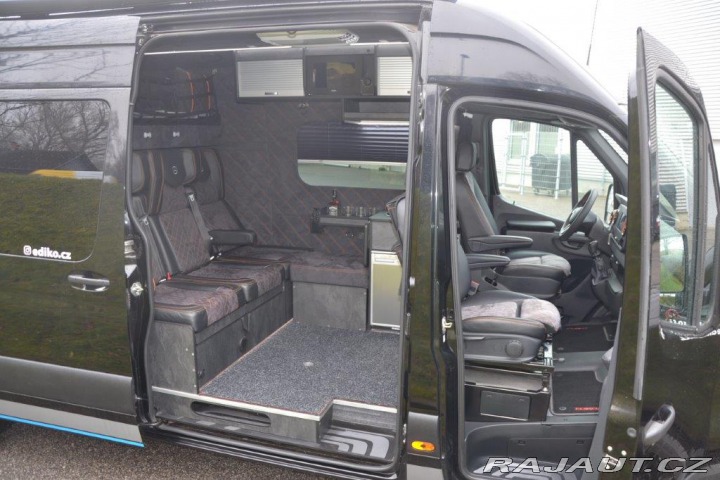 Mercedes-Benz Sprinter 317 Camper - obytný 2020