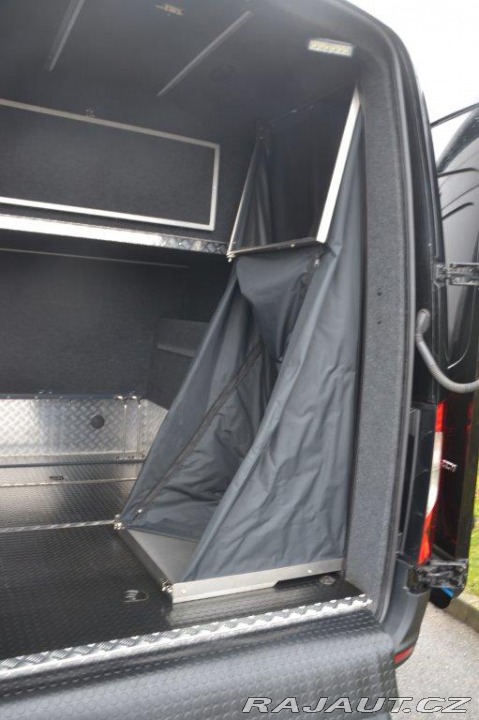 Mercedes-Benz Sprinter 317 Camper - obytný 2020