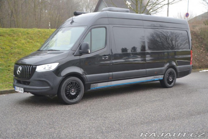 Mercedes-Benz Sprinter 317 Camper - obytný 2020