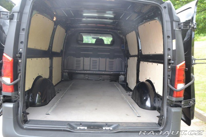 Mercedes-Benz Vito 116 XL 9G automat 2021