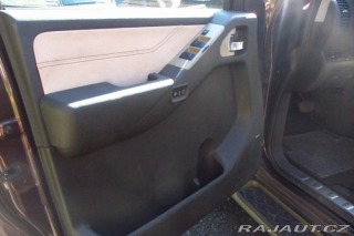 Nissan Pathfinder 2,5 DCI automat 126Kw 2009