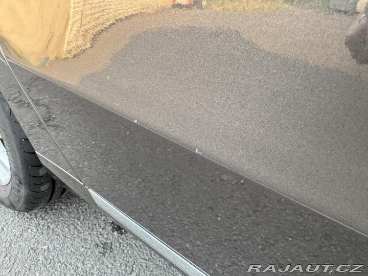 Volkswagen Passat 2,0   TDi, 2 sady kol, 20 2012