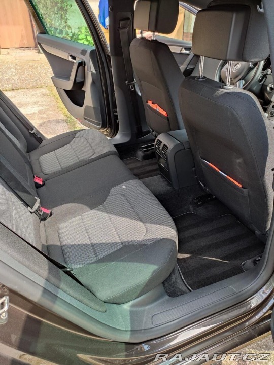 Volkswagen Passat 2,0 TDi, 2 sady kol, 20 2012