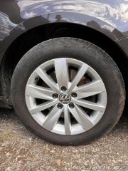 Volkswagen Passat 2,0 TDi, 2 sady kol, 20 2012