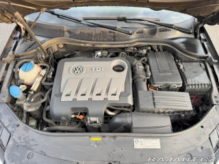 Volkswagen Passat 2,0 TDi, 2 sady kol, 20 2012