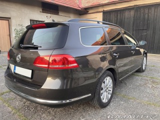 Volkswagen Passat 2,0 TDi, 2 sady kol, 20 2012