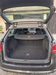 Volkswagen Passat 2,0 TDi, 2 sady kol, 20 2012