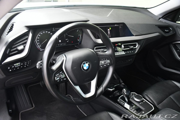 BMW 2 218d TAŽNÉ LED CARPLAY 1M 2021