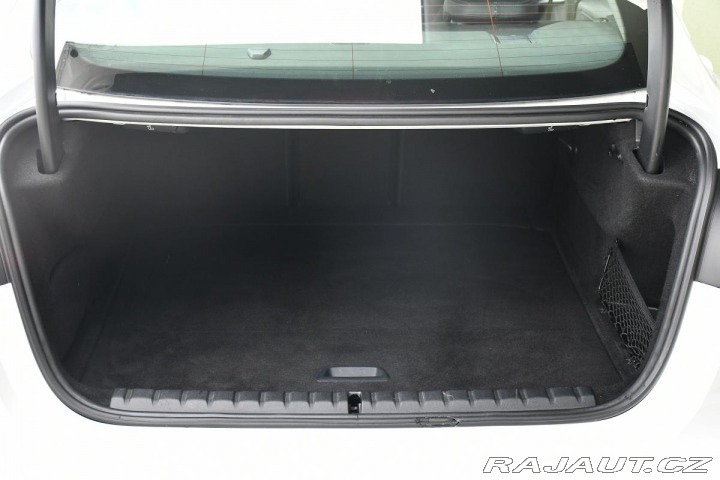 BMW 2 218d TAŽNÉ LED CARPLAY 1M 2021