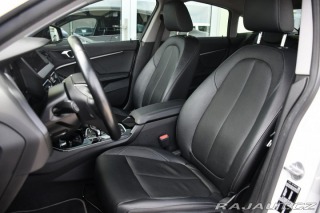 BMW 2 218d TAŽNÉ LED CARPLAY 1M 2021