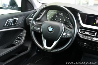 BMW 2 218d TAŽNÉ LED CARPLAY 1M 2021