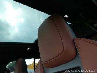 Land Rover Defender 110 4,4 OCTA P635 2025
