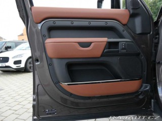 Land Rover Defender 110 4,4 OCTA P635 2025