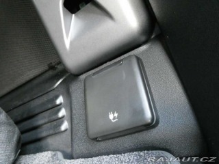 Land Rover Defender 110 4,4 OCTA P635 2025