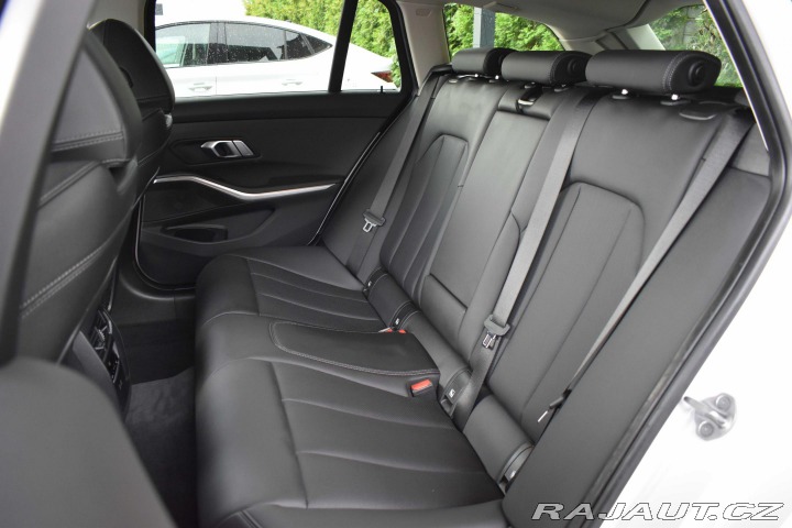 BMW 3 320d xD LUXURY*TAŽNÉ*ZÁRU 2023