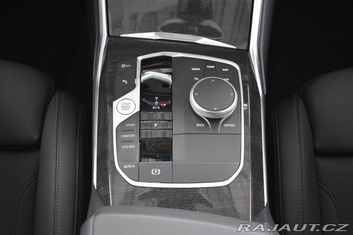 BMW 3 320d xD LUXURY*TAŽNÉ*ZÁRU 2023