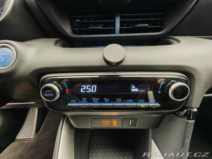 Toyota Yaris 1.5 TNGA HEV Hatchback 2022