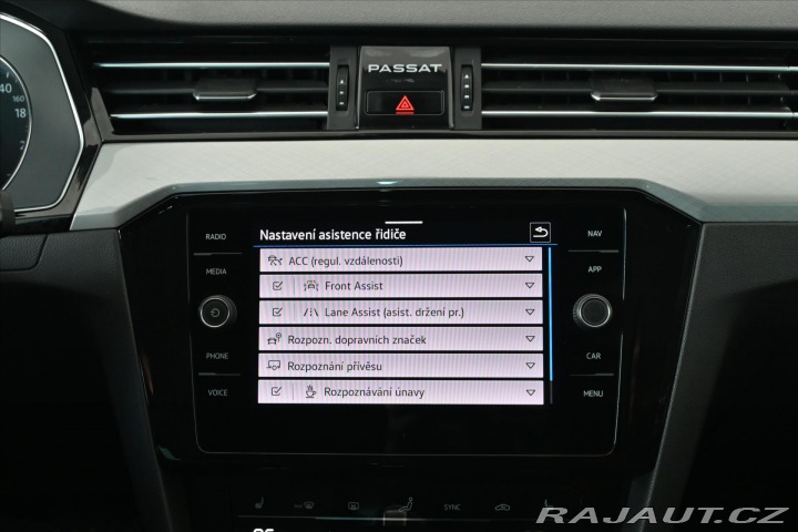 Volkswagen Passat 2,0 TDI 110 kW DSG BUSINE 2022