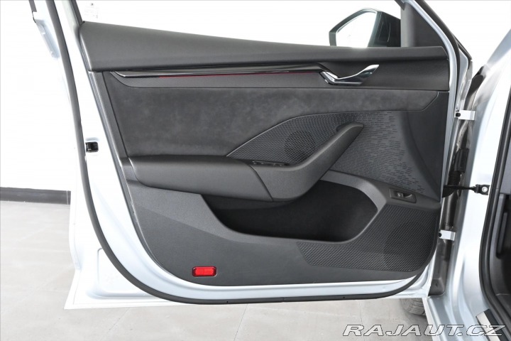 Škoda Octavia 2,0 RS TDI 147kW DSG Záru 2021